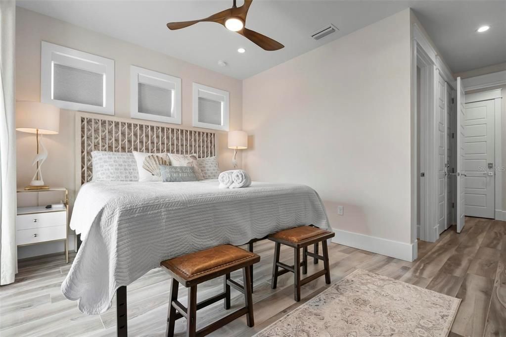 Bedroom, Interior, Recessed Lighting, Wood Texture Flooring
