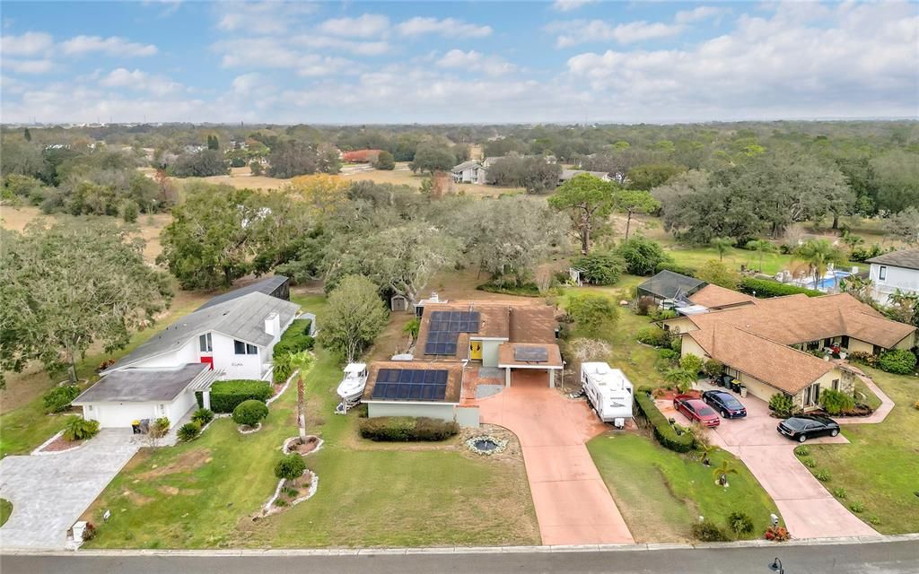Exterior, Drone