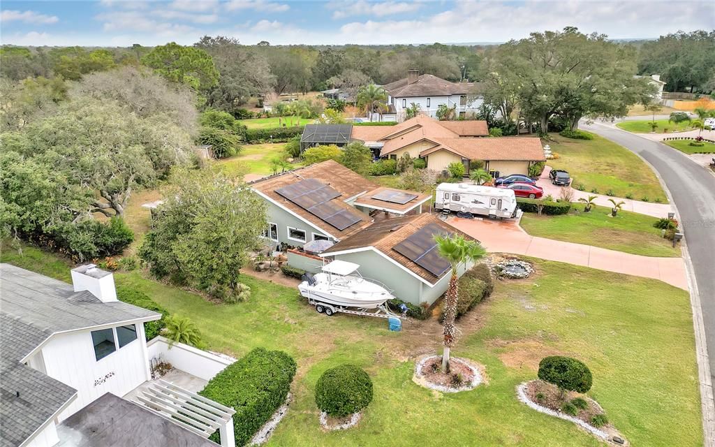 Exterior, Drone