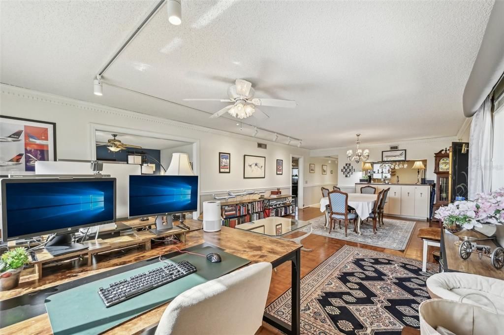 Chandelier, Dining room, Interior, Living room, Wood Texture Flooring