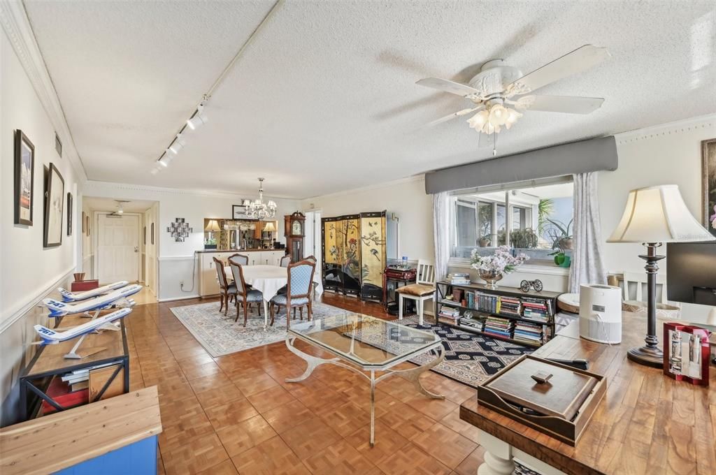 Chandelier, Dining room, Interior, Living room, Wood Texture Flooring