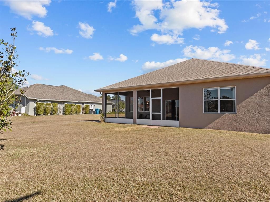 Backyard, Exterior