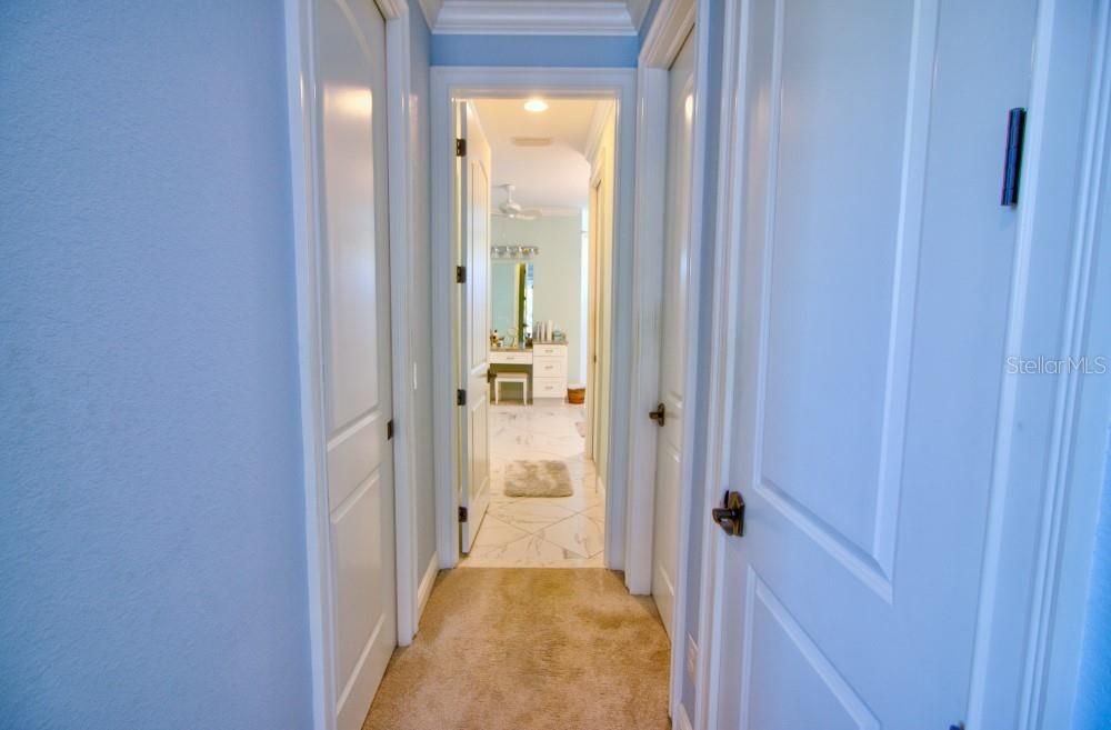 Bathroom, Interior, Marble, Recessed Lighting