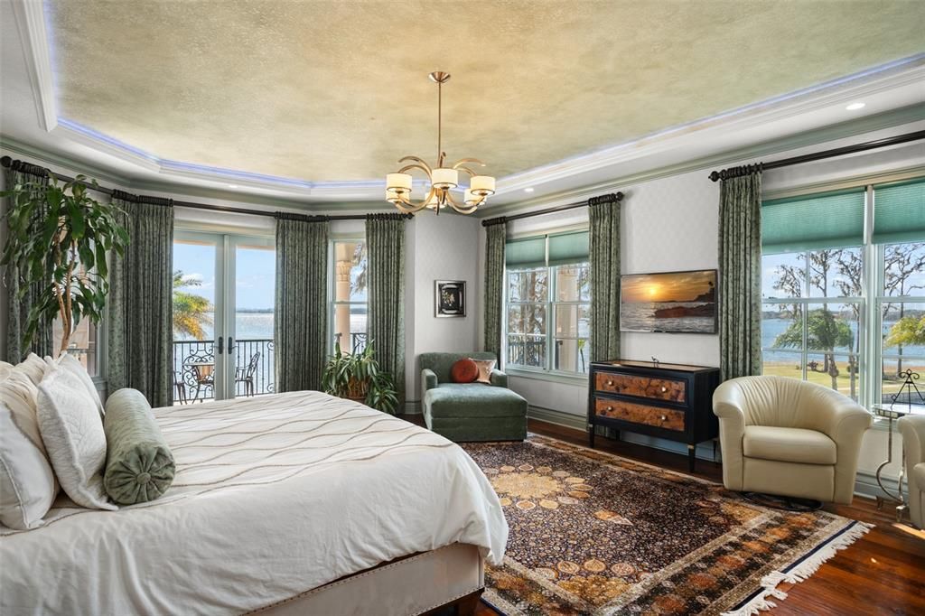 Bedroom, Chandelier, Interior, Recessed Lighting, Water, Wood Texture Flooring