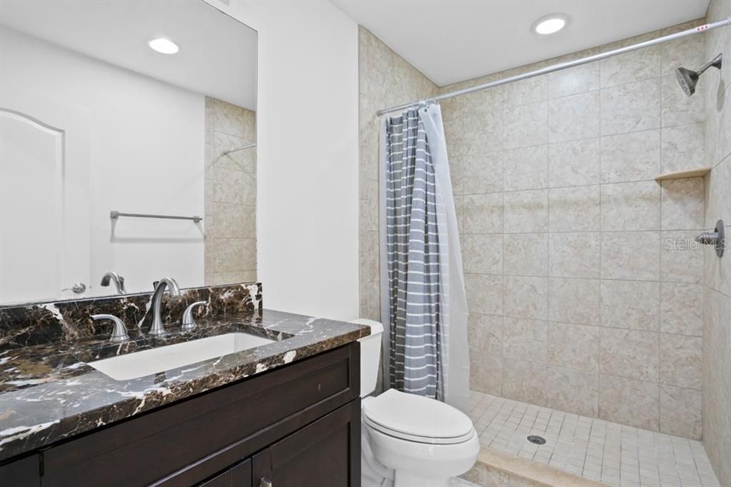 Bathroom, Interior, Recessed Lighting