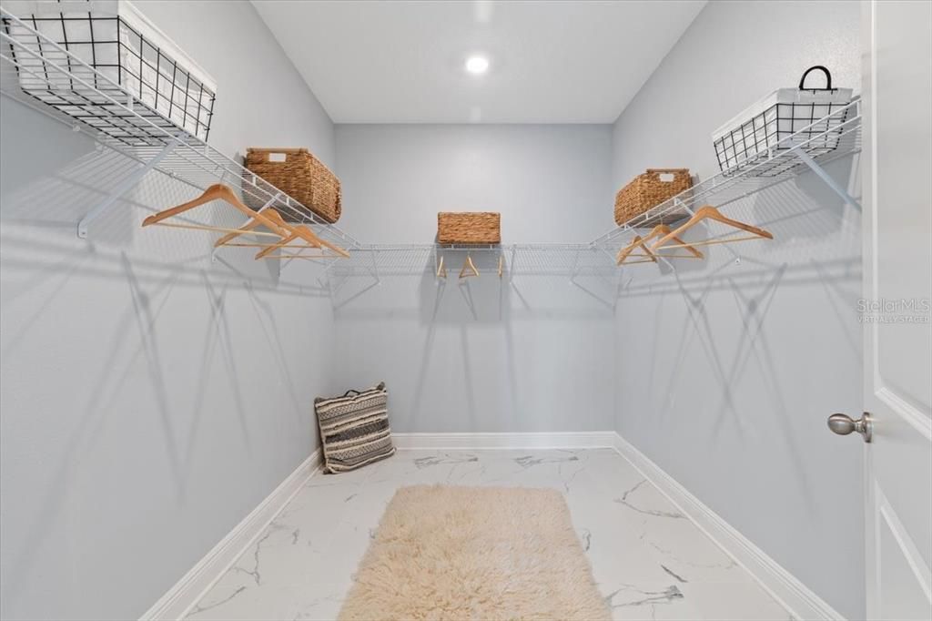Interior, Marble, Recessed Lighting, Walk-in Closets