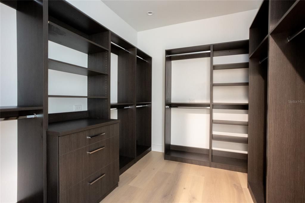Interior, Recessed Lighting, Walk-in Closets, Wood Texture Flooring