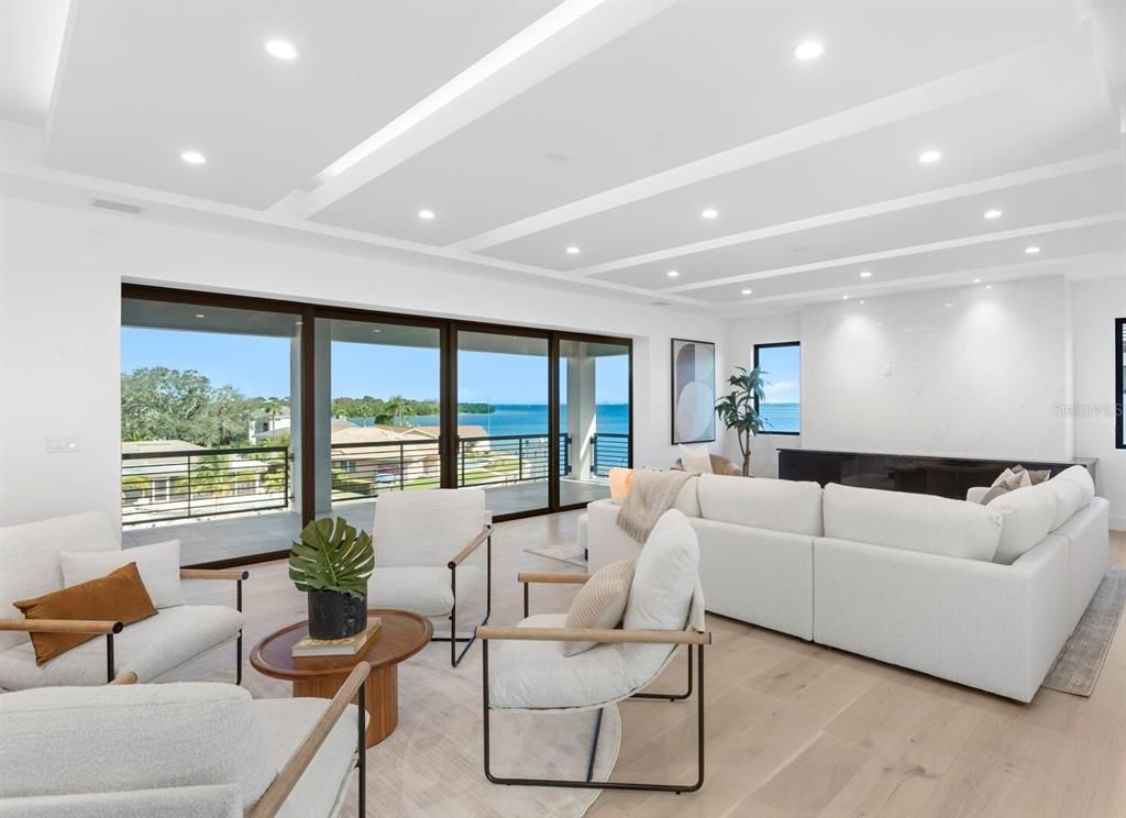 Interior, Living room, Recessed Lighting, Water, Wood Texture Flooring