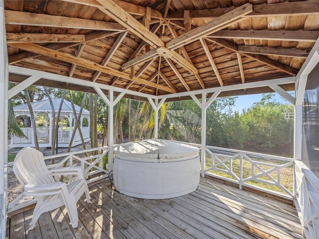 Hot Tub, Interior, Sun Room, Wooden Beams, Wooden Ceilings, Wood Texture Flooring