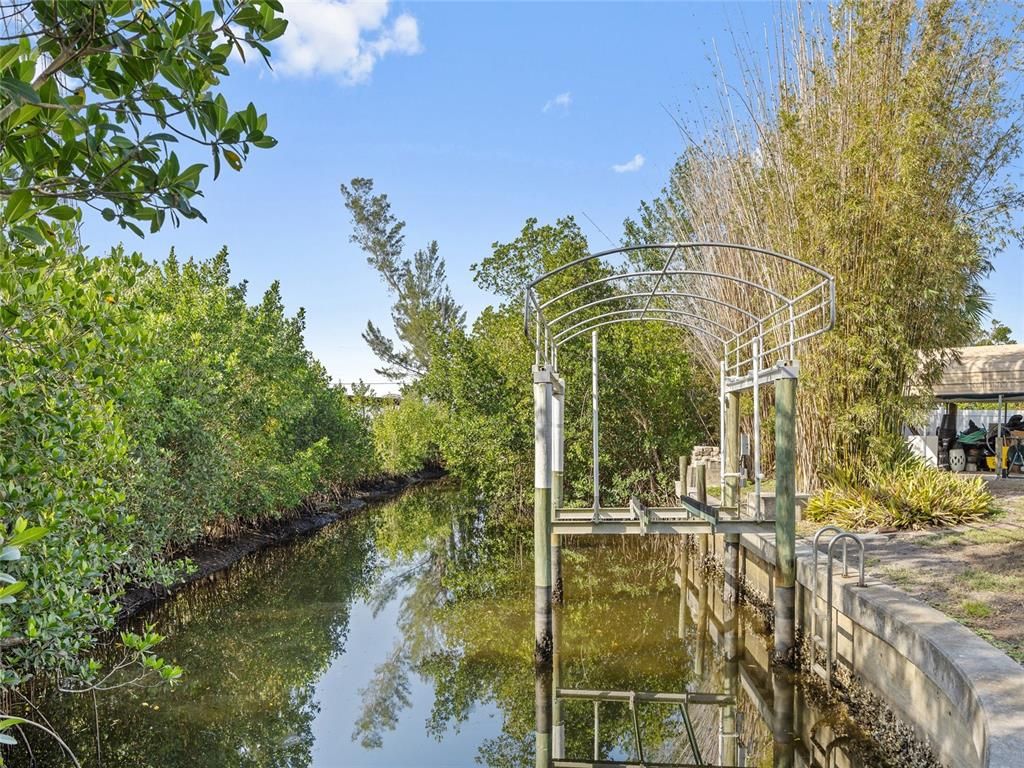Exterior, Water