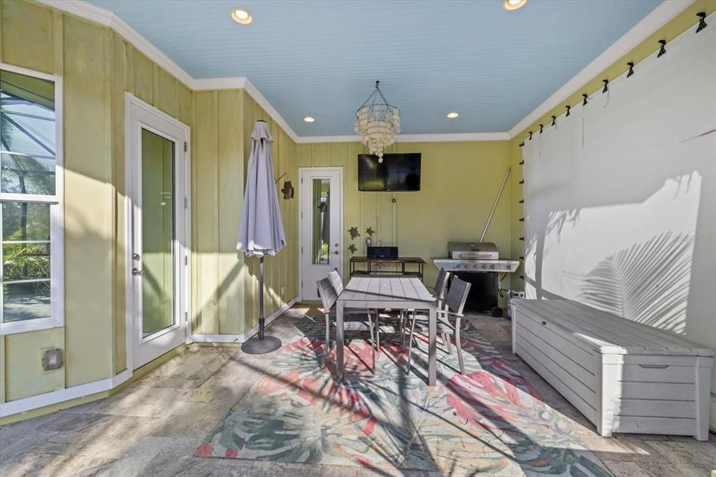 Chandelier, Interior, Recessed Lighting