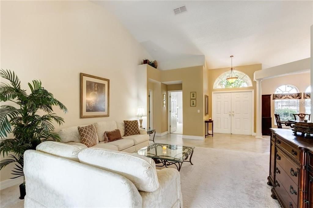 Interior, Living room, Pendant Lights