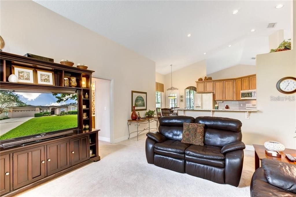 Dining room, Interior, Kitchen, Living room, Pendant Lights, Recessed Lighting