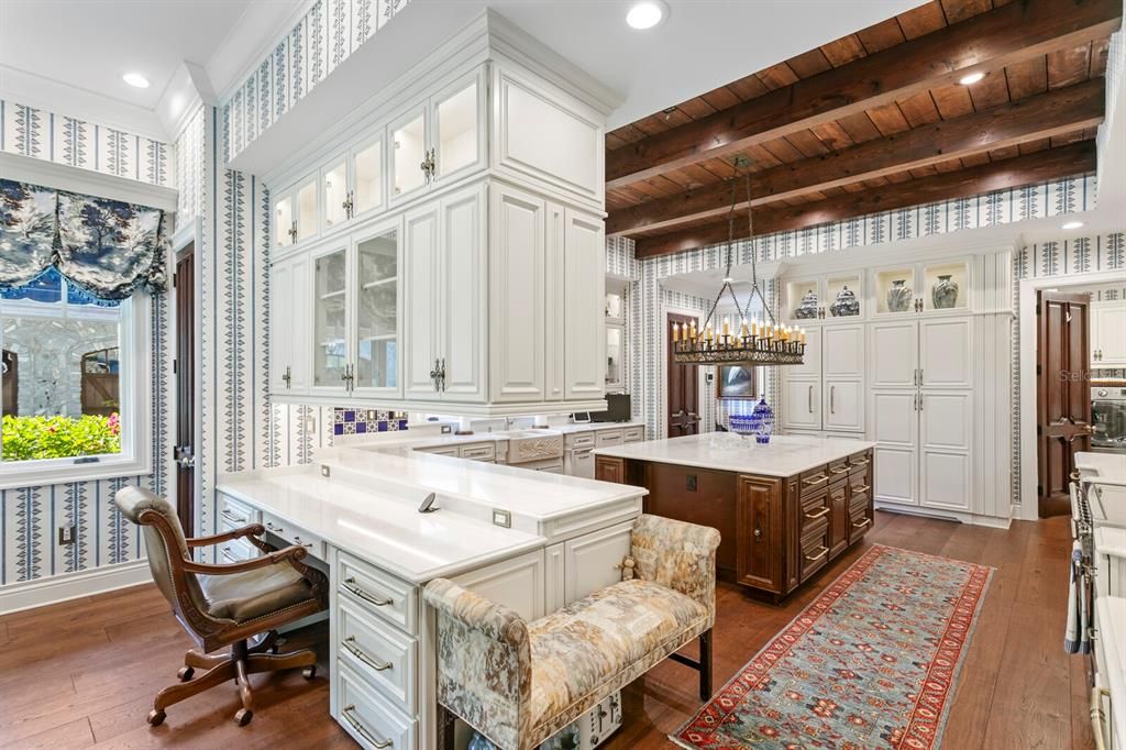 Chandelier, Interior, Kitchen, Recessed Lighting, Wooden Beams, Wooden Ceilings, Wood Texture Flooring