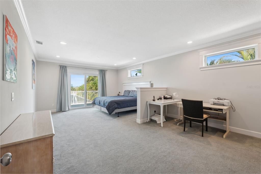 Bedroom, Home Office, Interior, Recessed Lighting