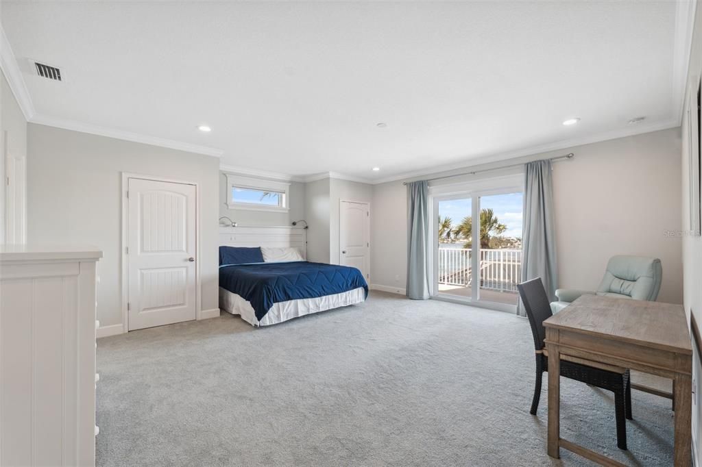 Bedroom, Home Office, Interior, Recessed Lighting