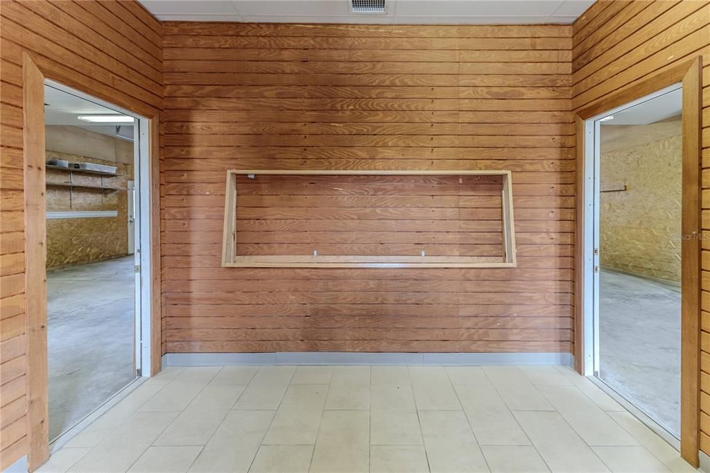 Empty room, Interior, Wooden Walls