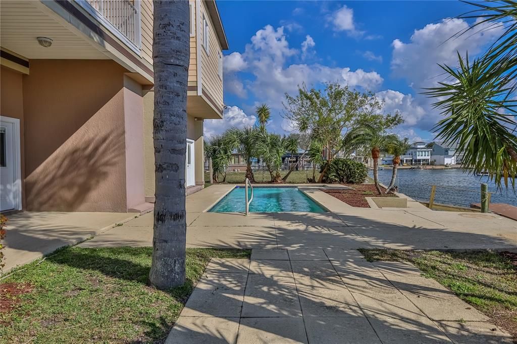 Exterior, Pool, Water