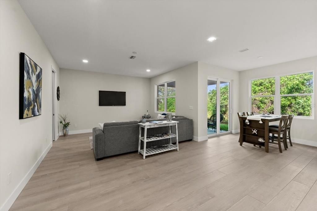 Dining room, Interior, Living room, Recessed Lighting, Wood Texture Flooring
