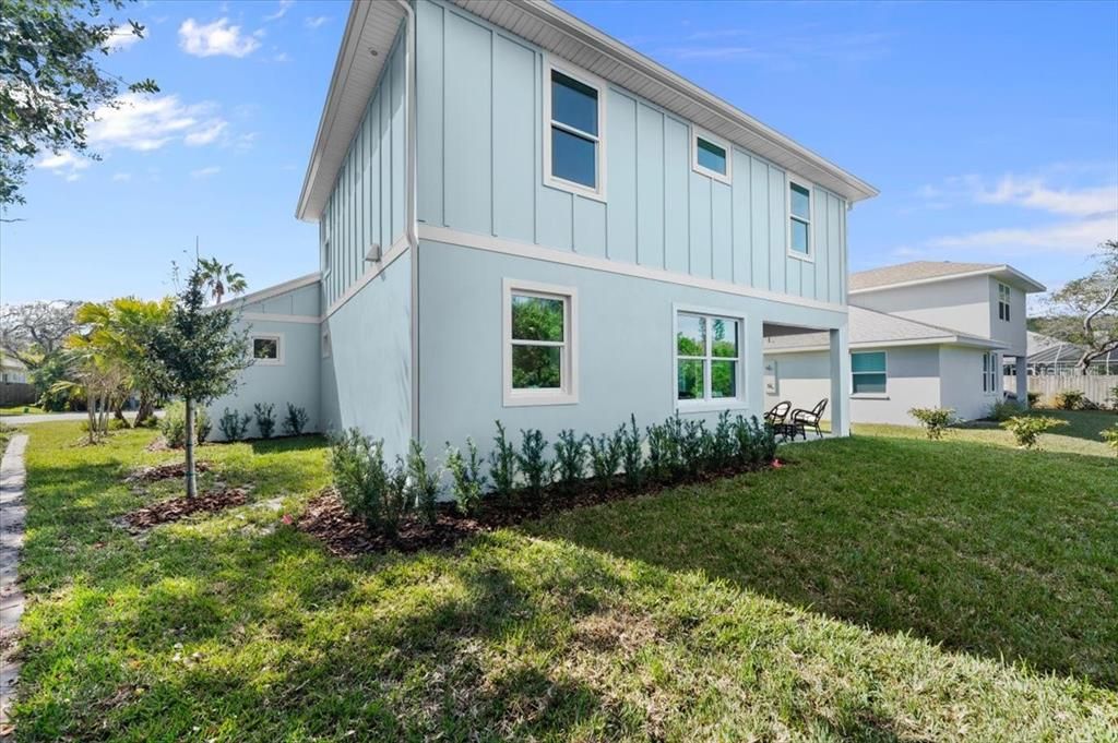 Backyard, Exterior