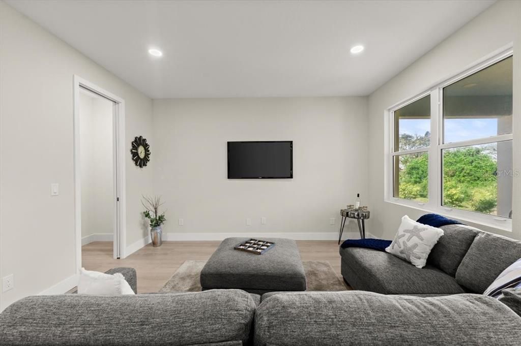 Interior, Living room, Recessed Lighting, Wood Texture Flooring