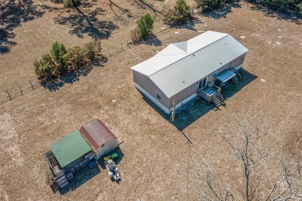Exterior, Drone