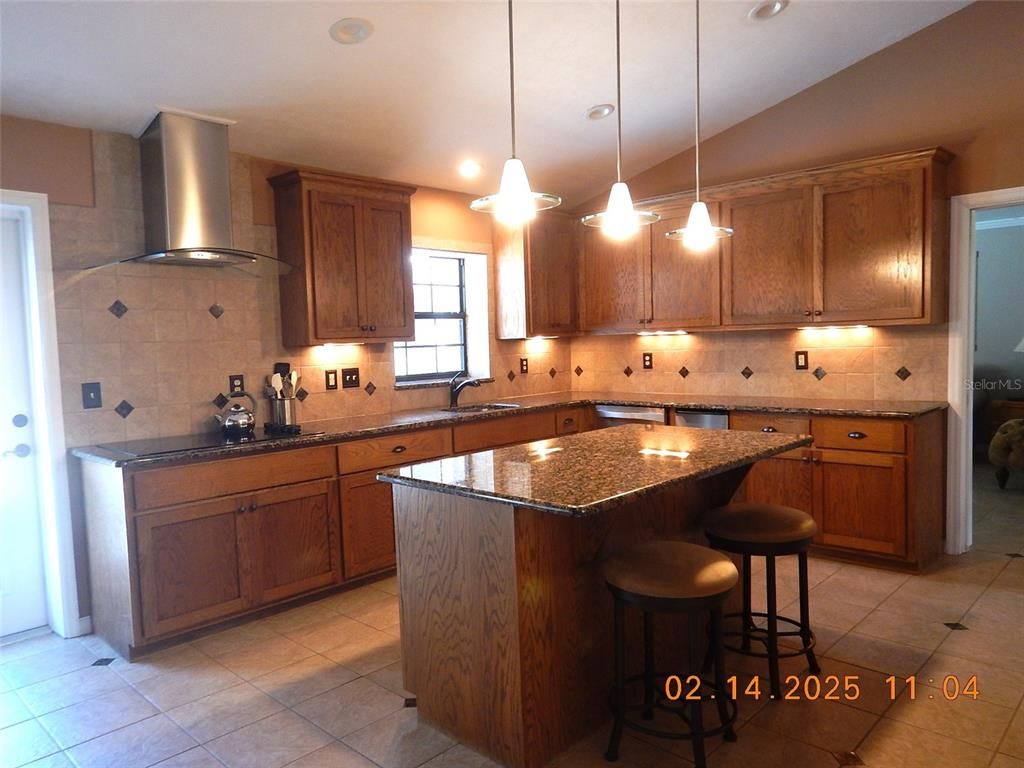 Interior, Kitchen, Pendant Lights, Recessed Lighting