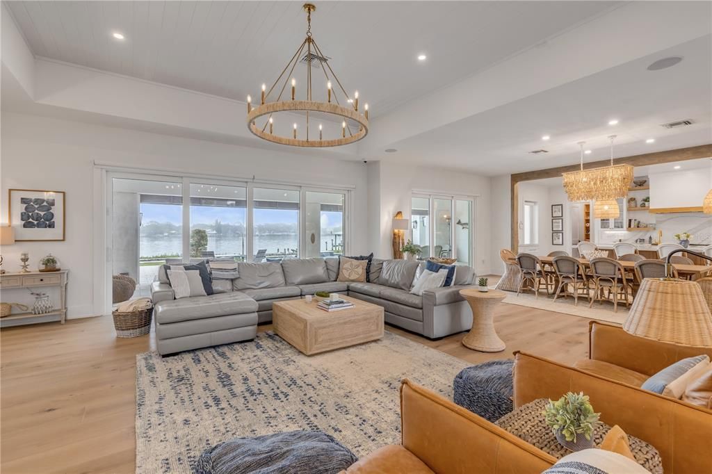 Chandelier, Dining room, Interior, Living room, Recessed Lighting, Water, Wood Texture Flooring