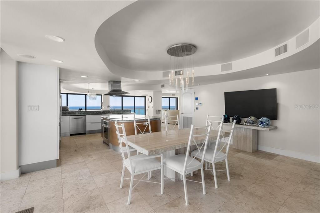 Dining room, Interior, Kitchen, Pendant Lights, Recessed Lighting, Water