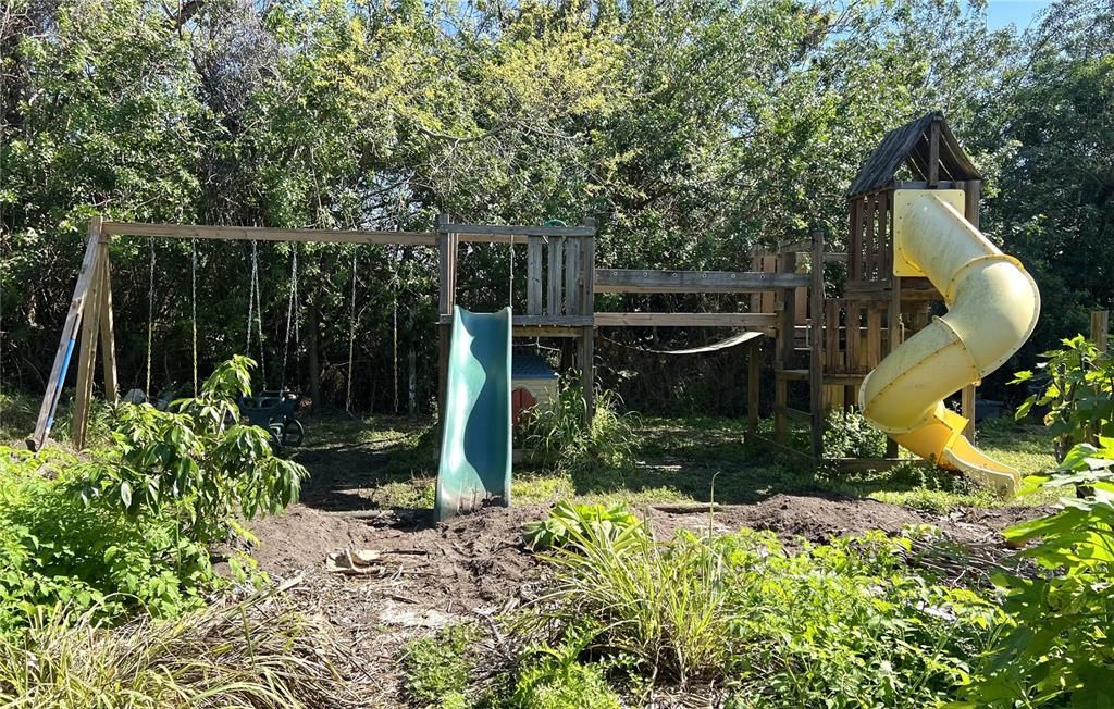 Backyard, Exterior, Playground
