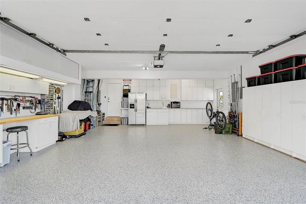 Fitness Equipment, Garage, Interior