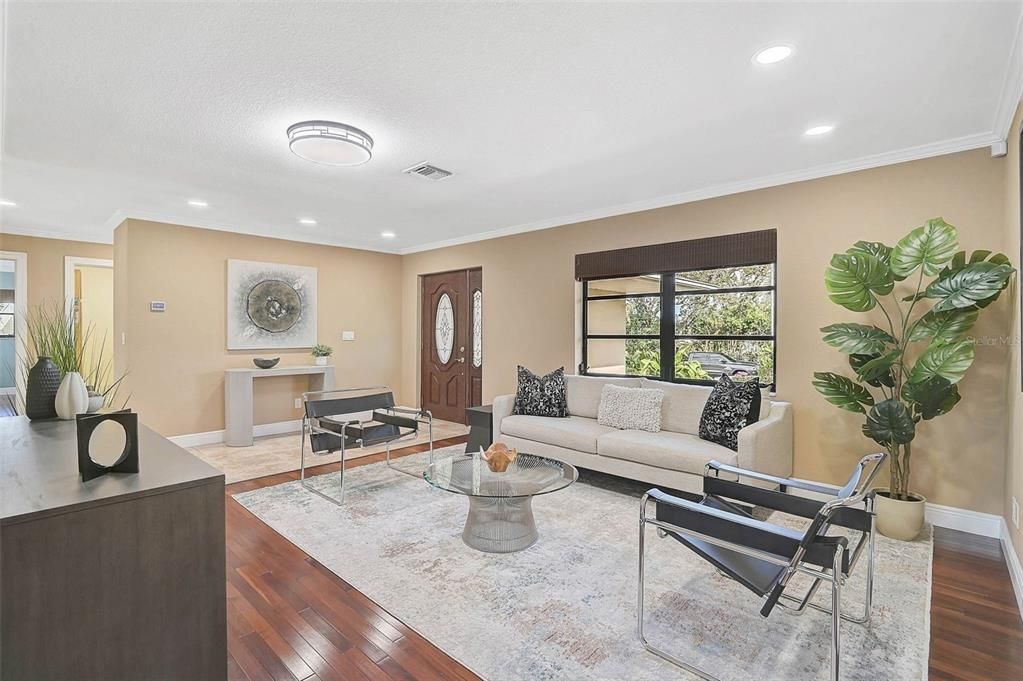 Interior, Living room, Recessed Lighting, Wood Texture Flooring