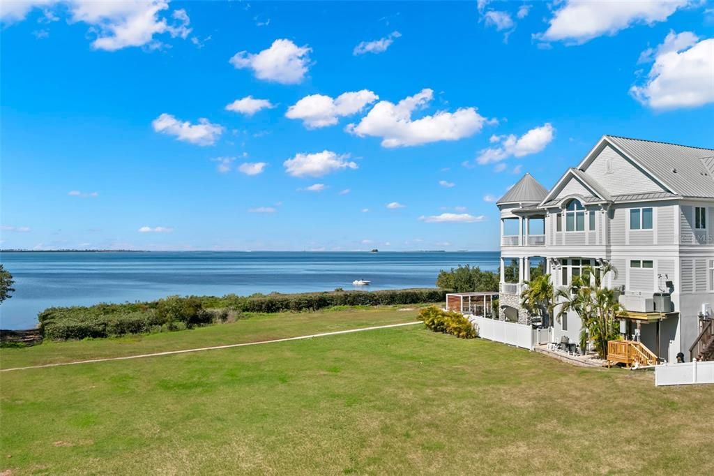 Backyard, Exterior, Water