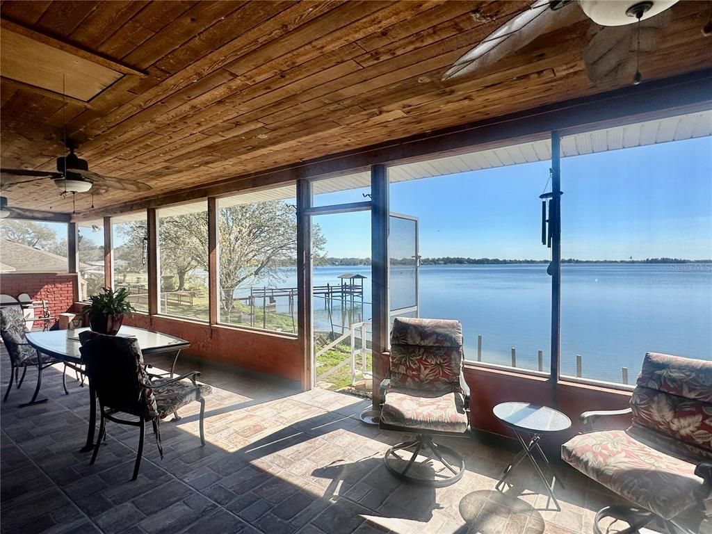 Interior, Sun Room, Water, Wooden Ceilings
