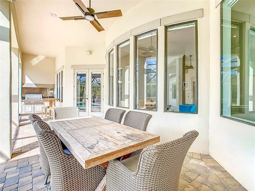 Exterior, Outdoor Kitchen