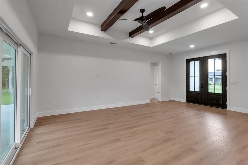 Empty room, Interior, Recessed Lighting, Wooden Beams, Wood Texture Flooring