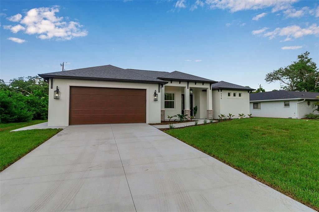 Attached, Backyard, Exterior, Facade, Ranch