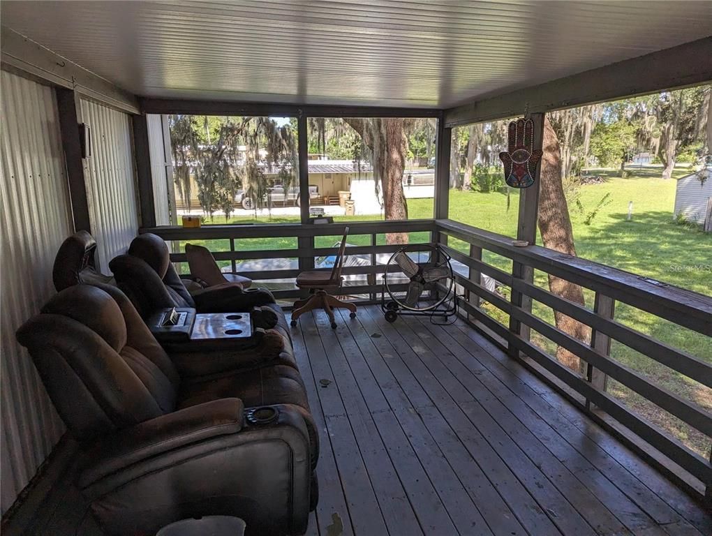 Home Theatre Room, Interior, Sun Room, Wood Texture Flooring