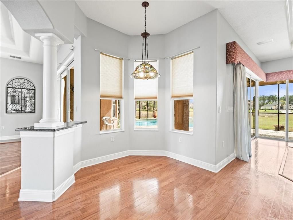 Empty room, Interior, Pendant Lights, Wood Texture Flooring