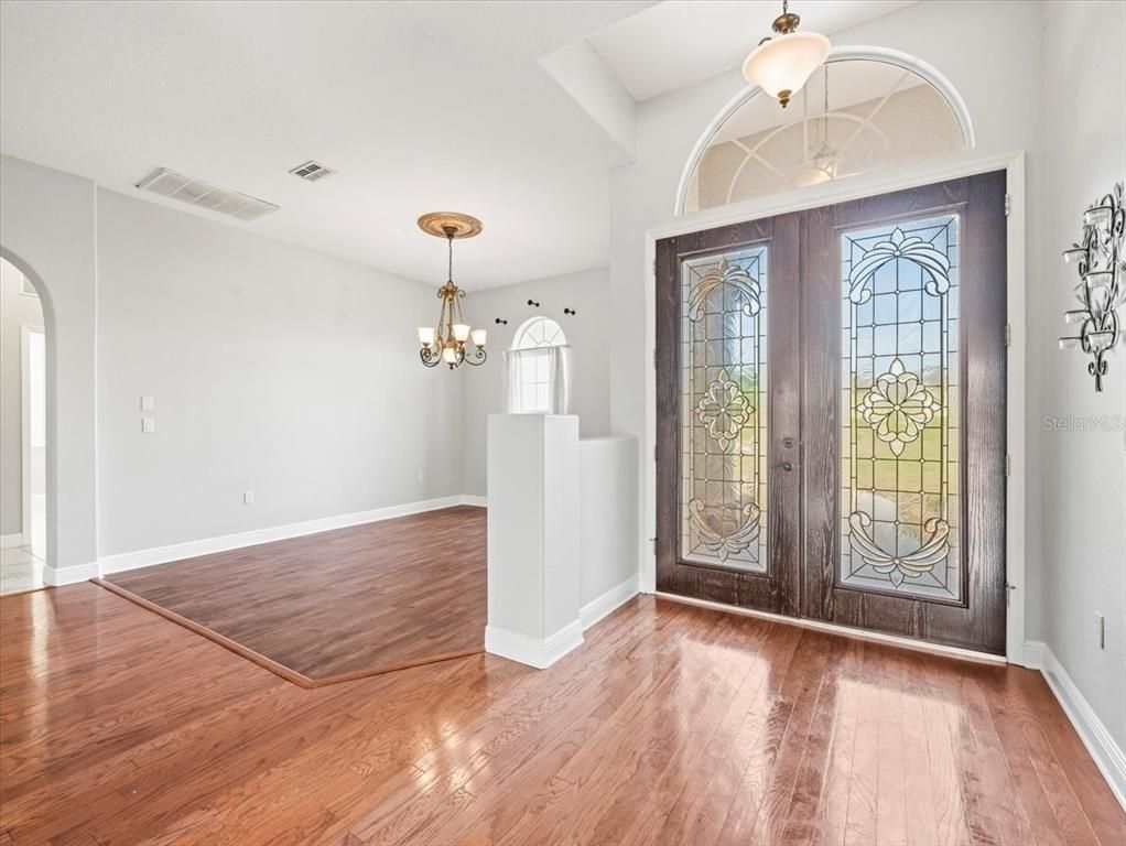 Chandelier, Interior, Wood Texture Flooring