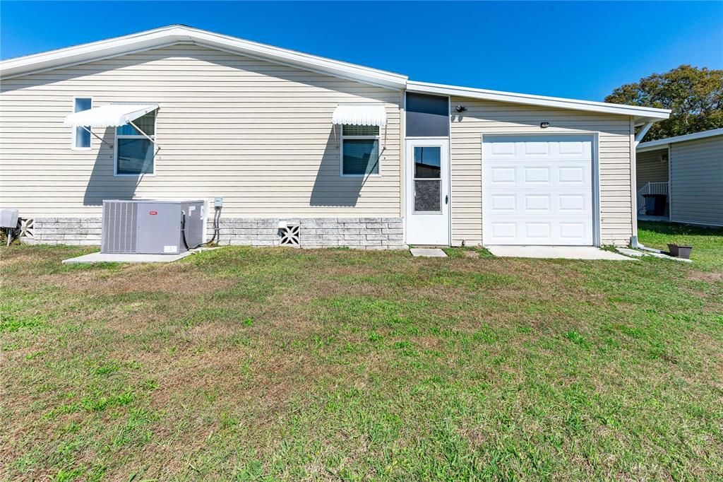 Backyard, Exterior