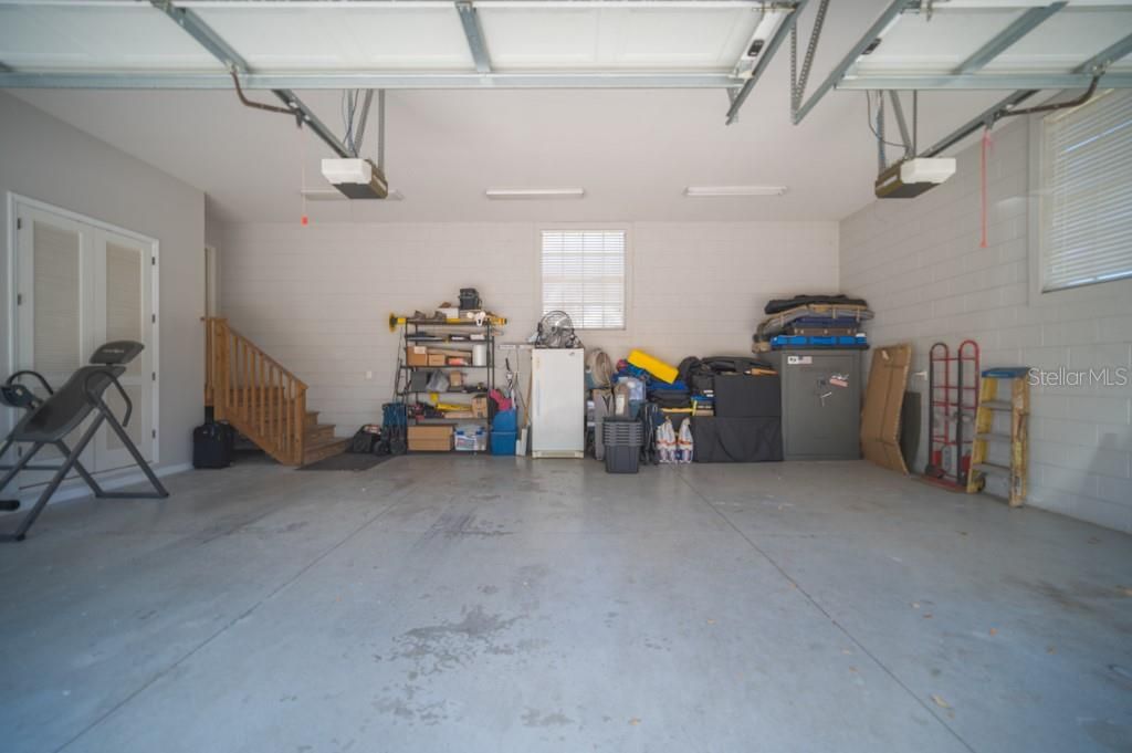 Garage, Interior