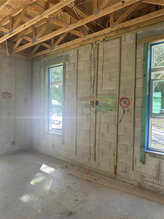 Empty room, Interior, Stone Walls, Wooden Beams