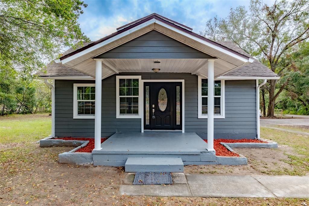 Exterior, Facade, None