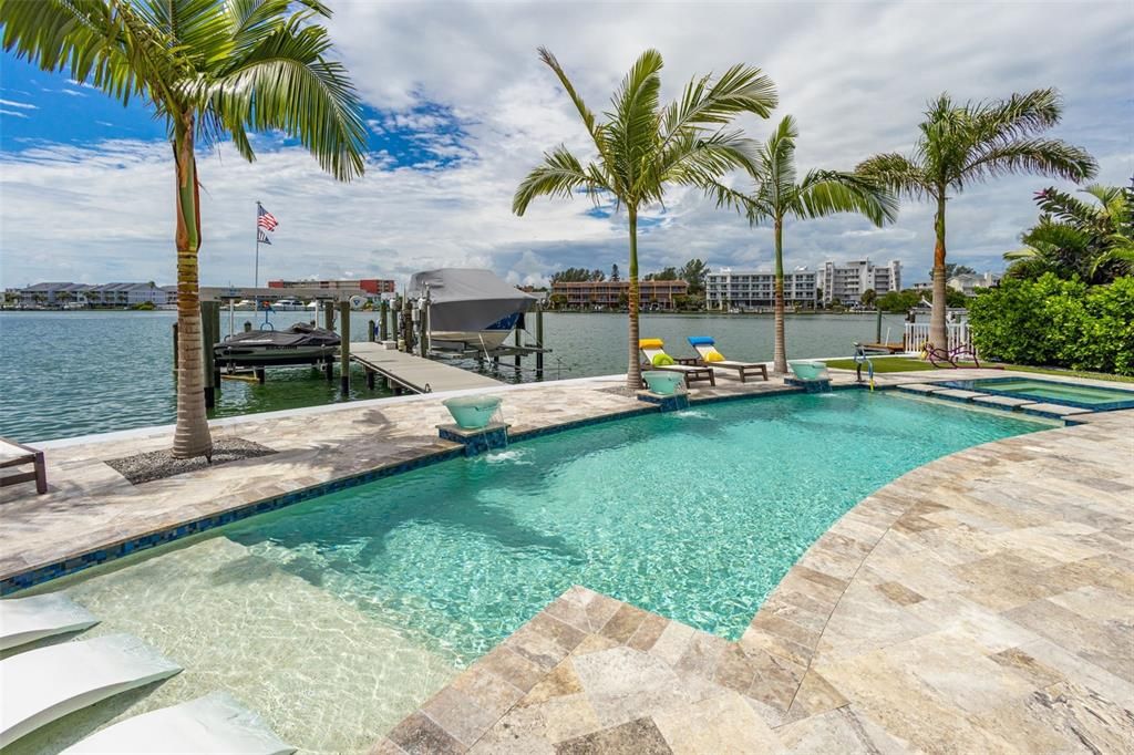 Exterior, Pool, Water