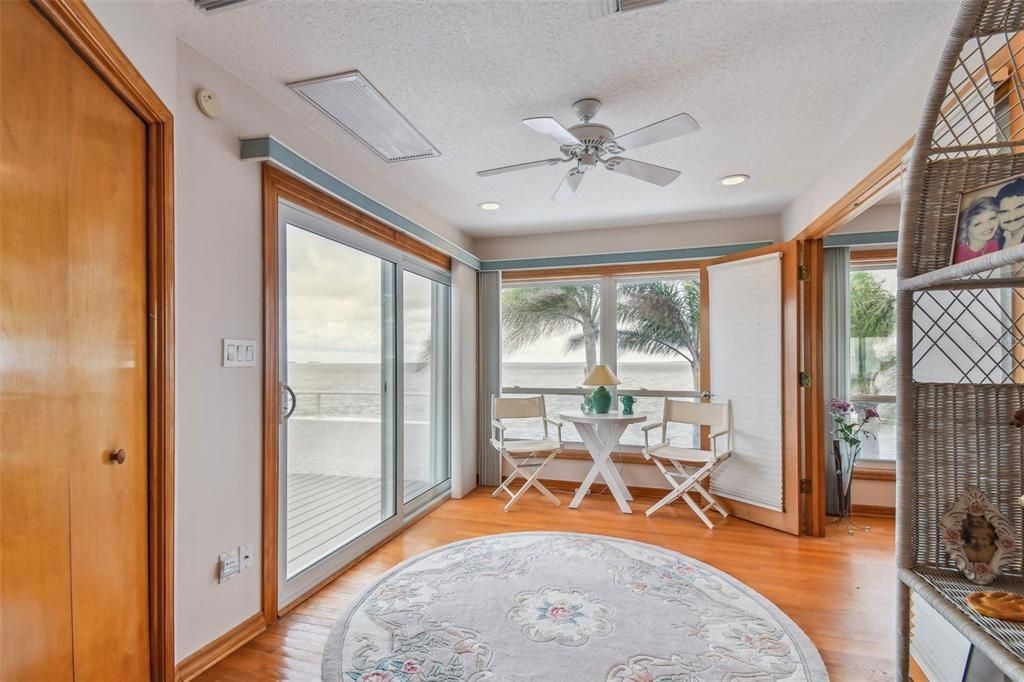 Interior, Recessed Lighting, Water, Wood Texture Flooring
