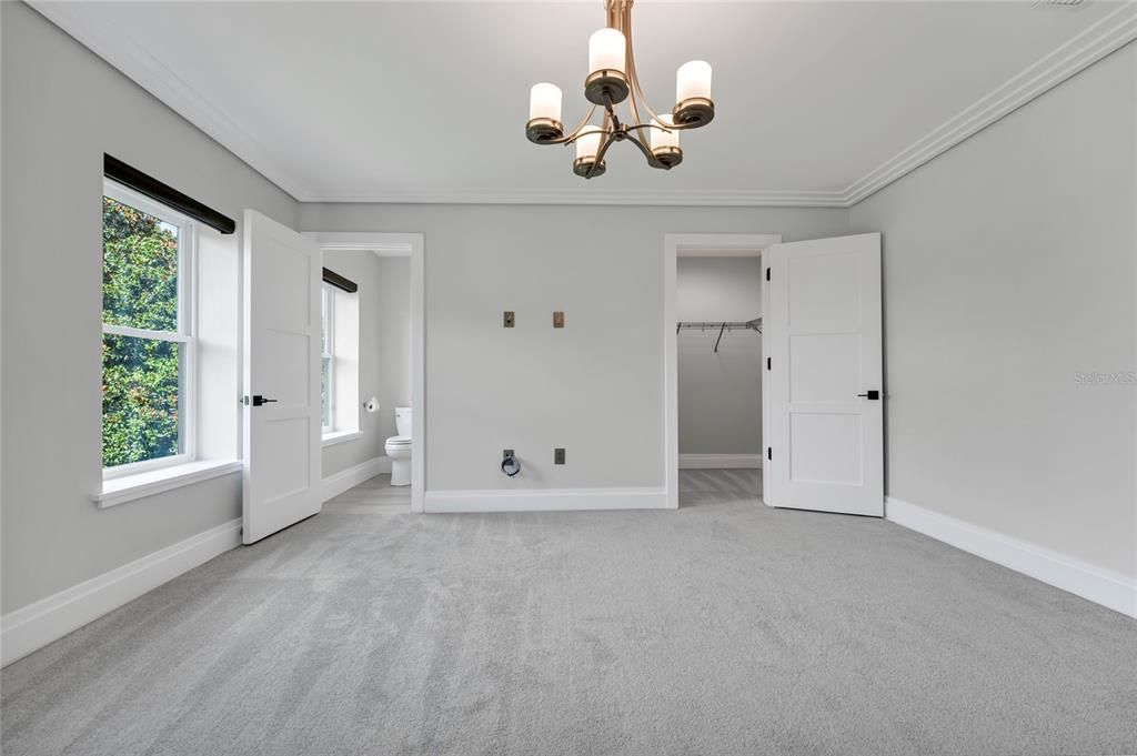 Chandelier, Empty room, Interior