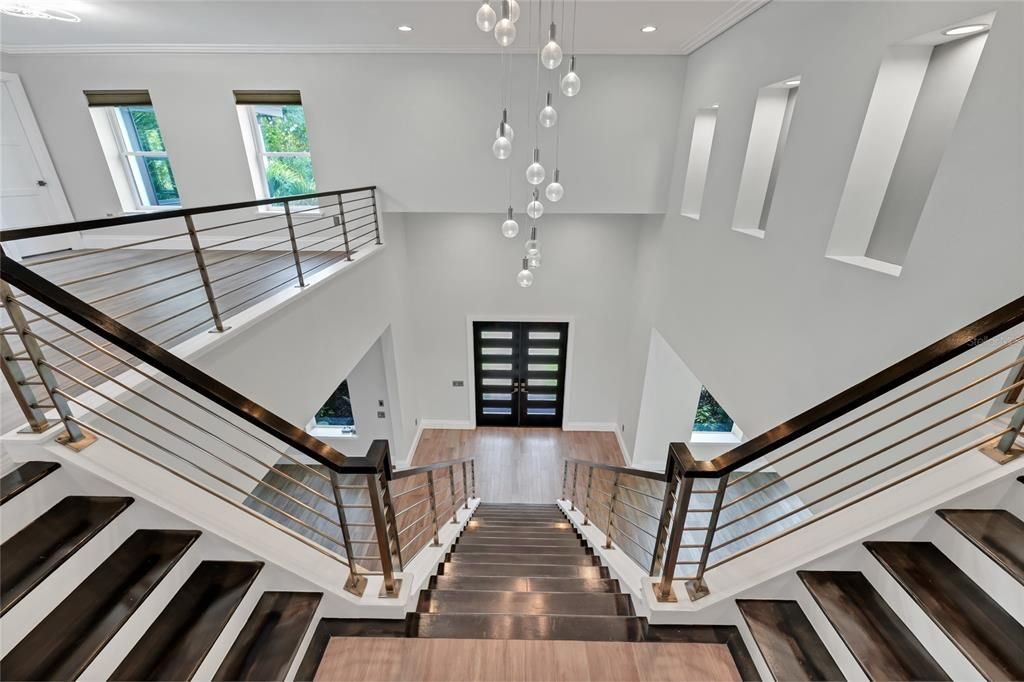 Interior, Pendant Lights, Recessed Lighting, Wood Texture Flooring