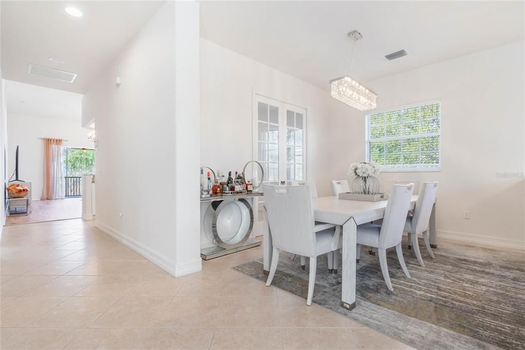 Chandelier, Dining room, Interior, Recessed Lighting