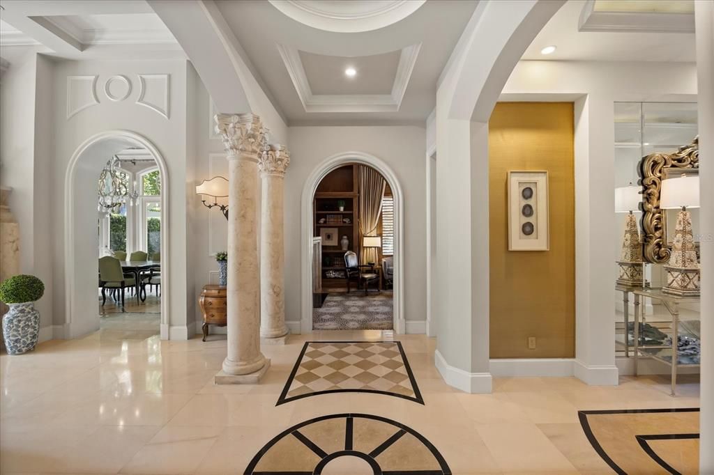Dining room, Interior, Recessed Lighting